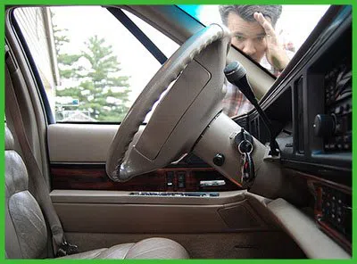 Brisbane Locksmith Service Brisbane, CA 415-366-5826 - 20-Car-Lockout